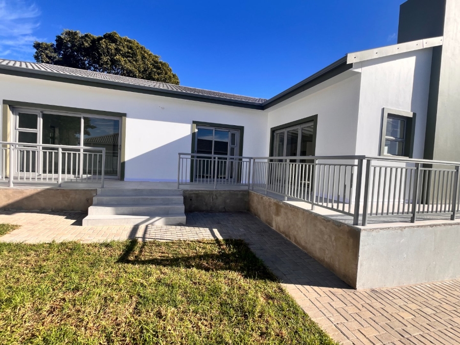 3 Bedroom Property for Sale in Noorsekloof Eastern Cape